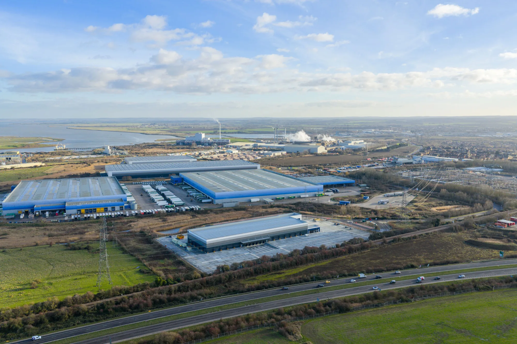 Aerial image of DPD unit, with Panattoni Park Sittingbourne in the background