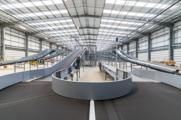 Parcel moving machine in warehouse of Sittingbourne DPD unit